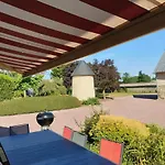 Domaine De La Venerie Сasa de vacaciones