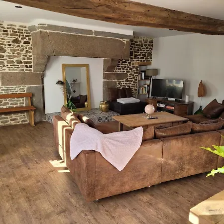 Domaine De La Venerie Soulles